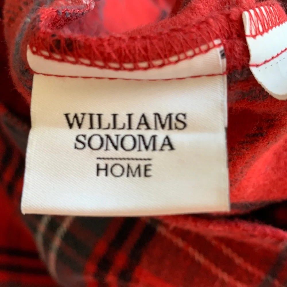 Williams Sonoma 4 Vintage Red Plaid Flannel Standard/Queen Pillowcases Pristine